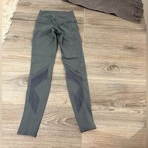 Alo Gray Mesh Leggings